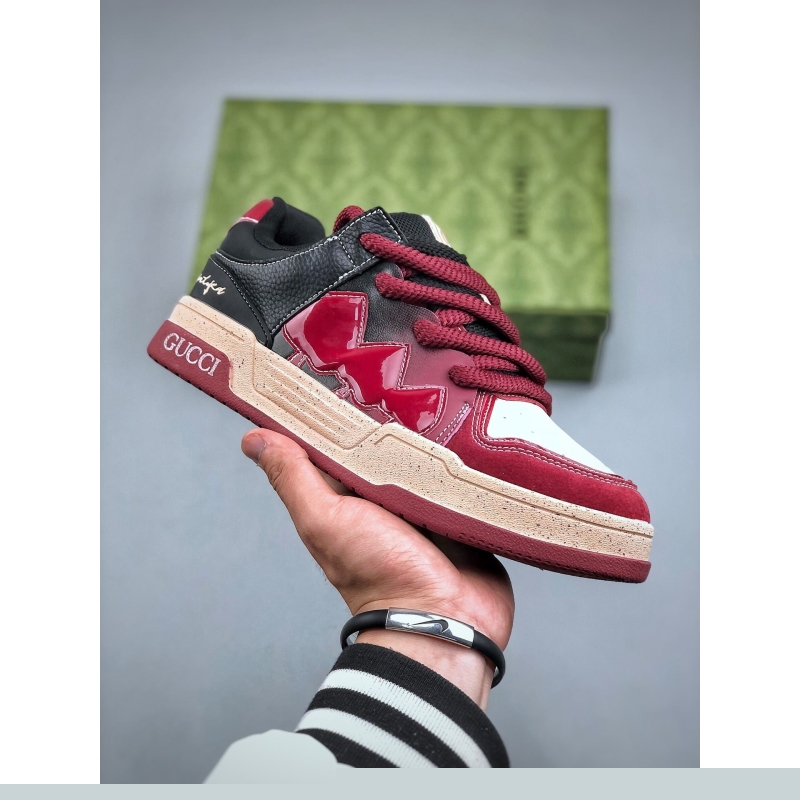 G*u*i casual shoes